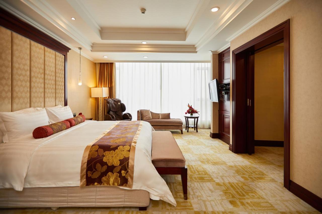 Soluxe Hotel Guangzhou - Overseas Buyers Registration Service&Canton Fair Free Shuttle Bus 15 Apr To 05 May Buitenkant foto