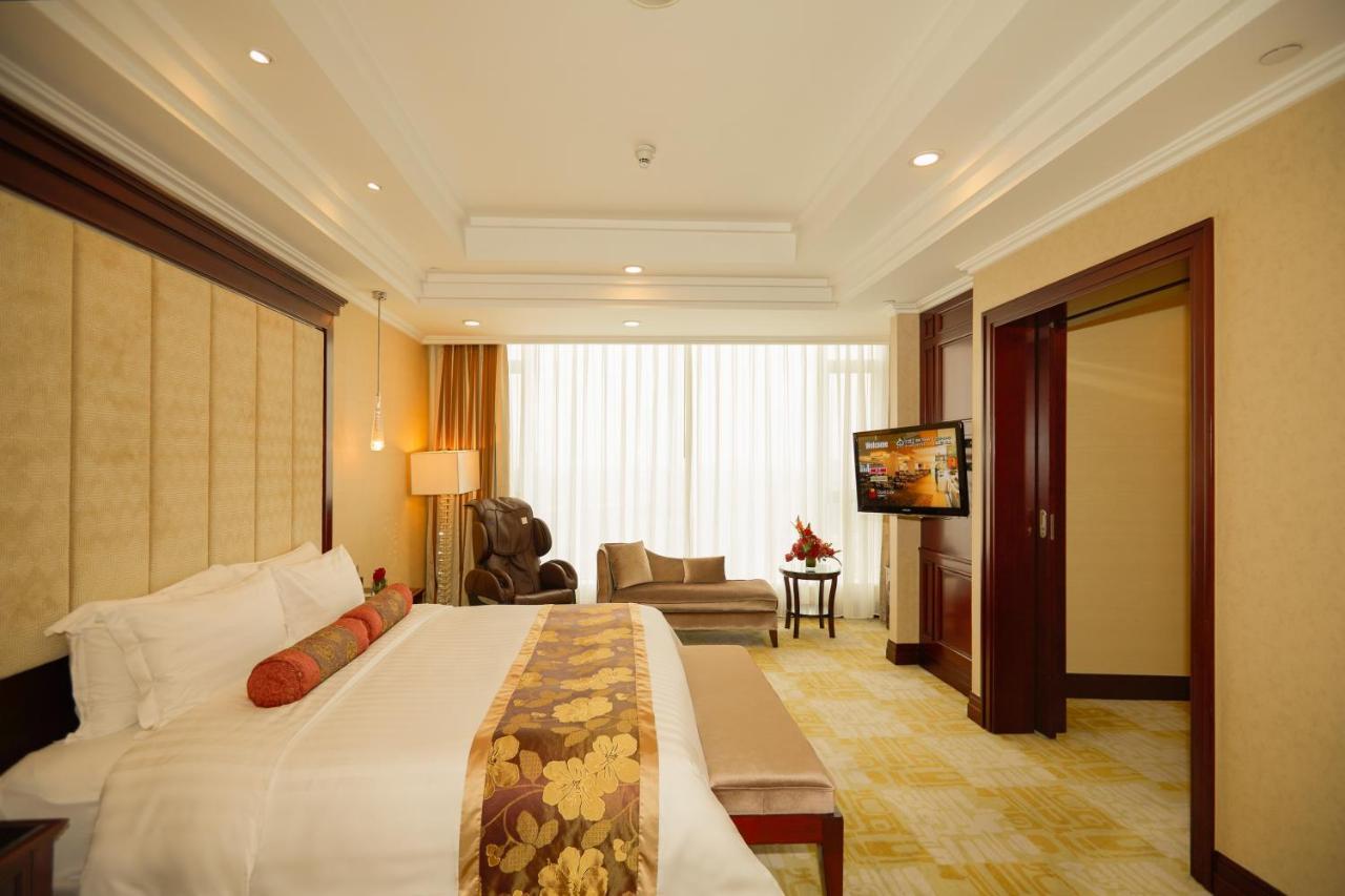 Soluxe Hotel Guangzhou - Overseas Buyers Registration Service&Canton Fair Free Shuttle Bus 15 Apr To 05 May Buitenkant foto