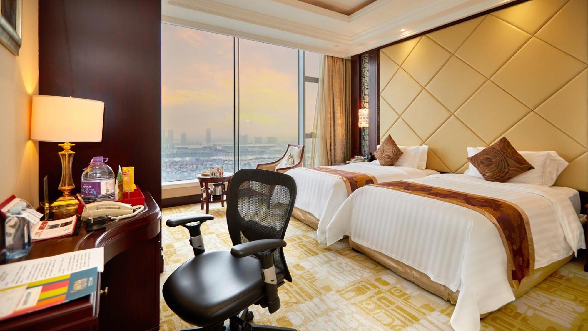 Soluxe Hotel Guangzhou - Overseas Buyers Registration Service&Canton Fair Free Shuttle Bus 15 Apr To 05 May Buitenkant foto