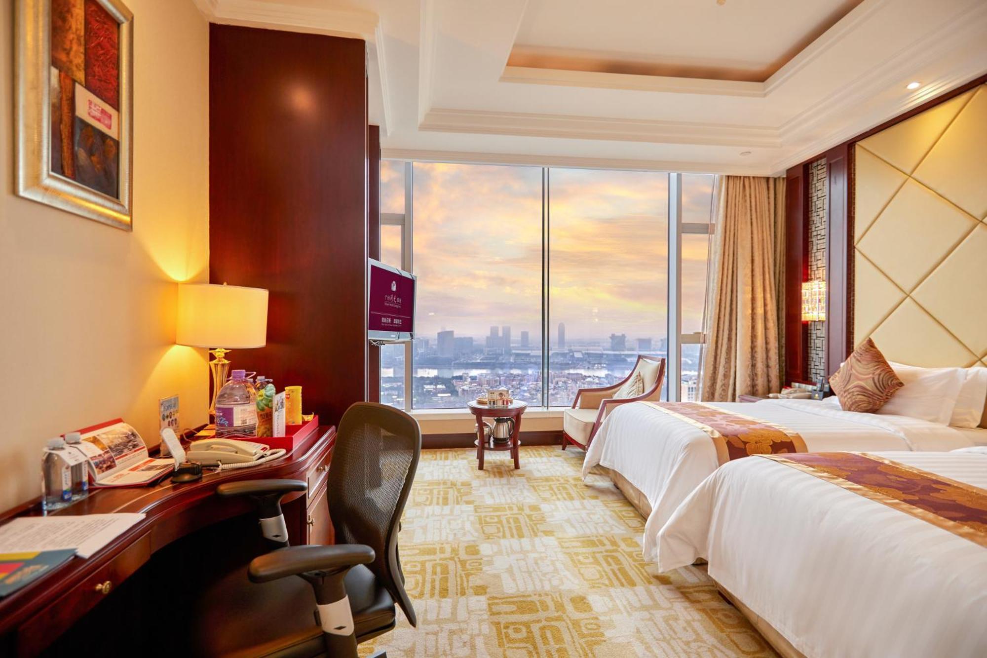 Soluxe Hotel Guangzhou - Overseas Buyers Registration Service&Canton Fair Free Shuttle Bus 15 Apr To 05 May Buitenkant foto