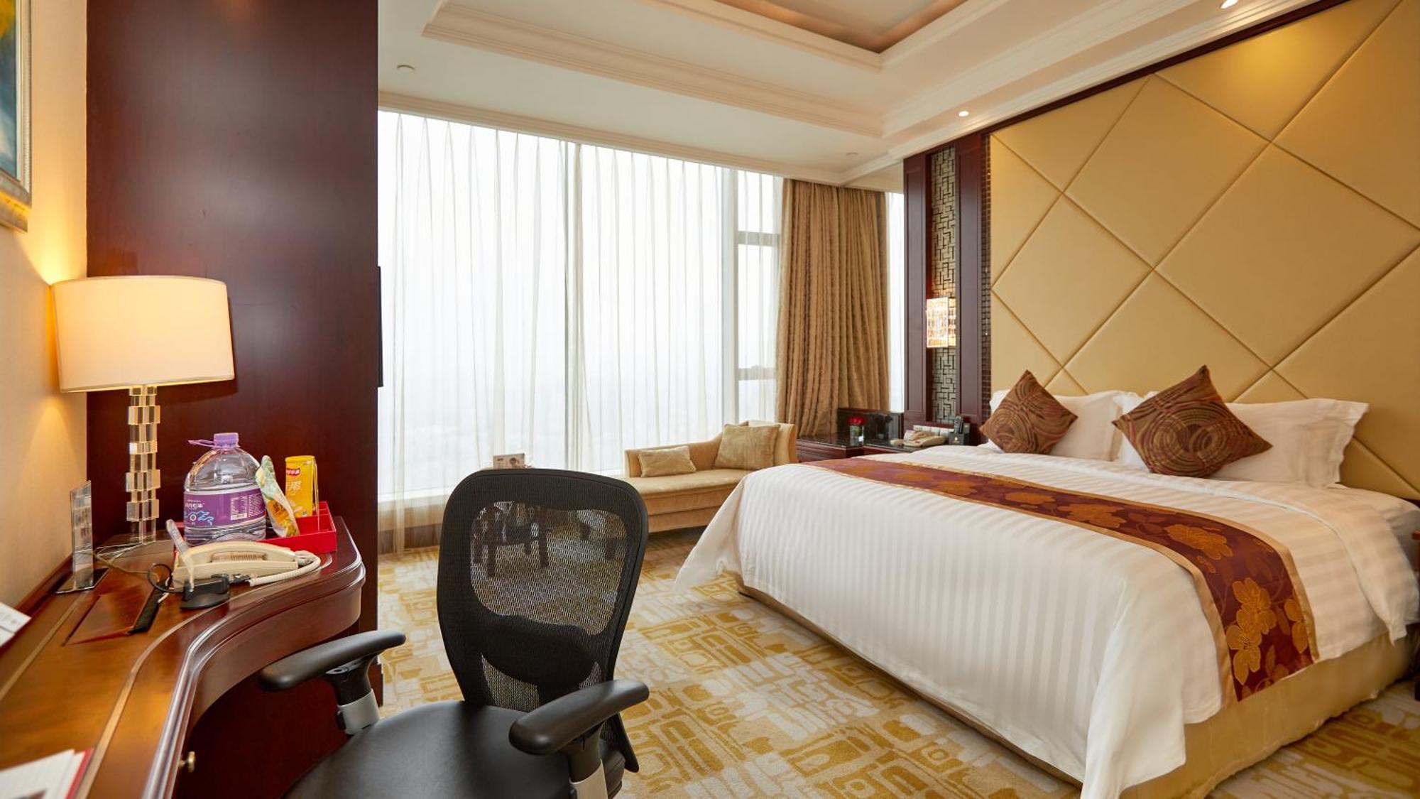 Soluxe Hotel Guangzhou - Overseas Buyers Registration Service&Canton Fair Free Shuttle Bus 15 Apr To 05 May Buitenkant foto